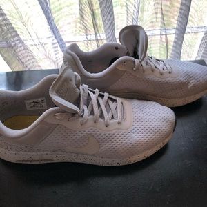 Nike’s size 14 Men